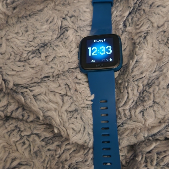 Fitbit Versa Lite - Picture 3 of 3